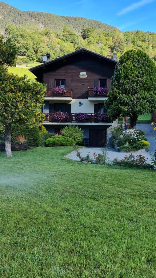 Casa Margherita Chambres D'Hotes & Spa Challand-Saint-Anselme Dış mekan fotoğraf